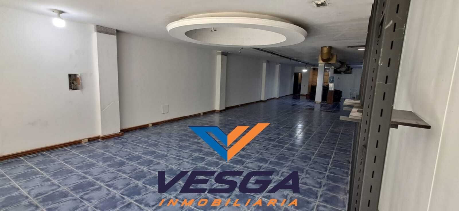 Local en arriendo Santander Bucaramanga Antonia Santos Centro 212 m2 Habitaciones 0 Baños 3 Garajes 6 Precio $15000000