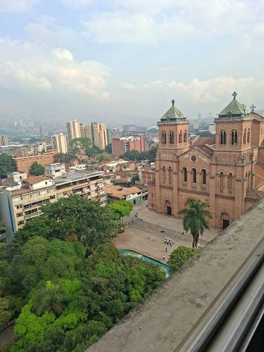 Apartamento en venta Antioquia Medellín Villanueva 236 m2 Habitaciones 4 Baños 5 Garajes 1 Precio $820000000