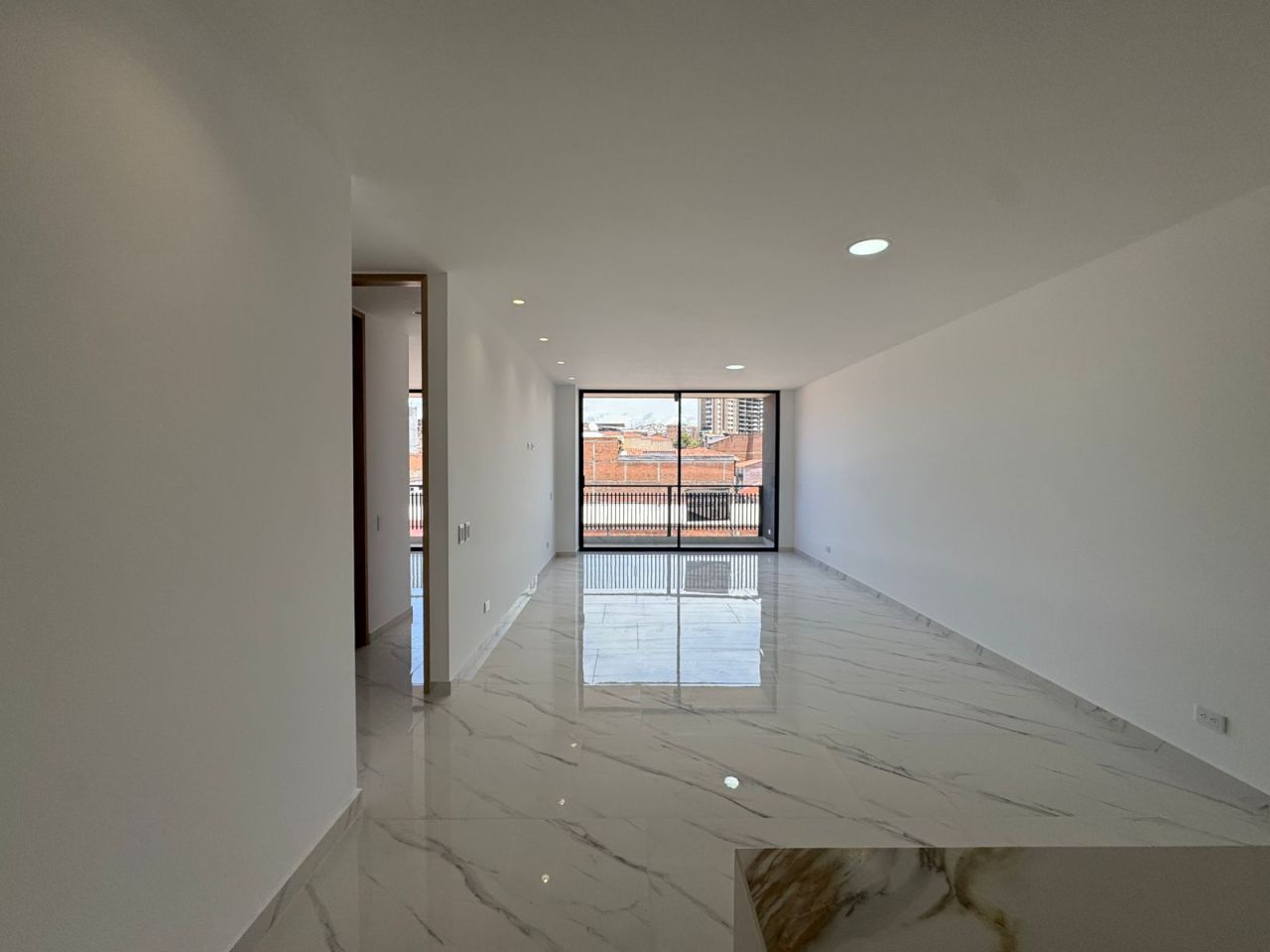 Apartamento en arriendo Antioquia El Carmen De Viboral Obrero 97 m2 Habitaciones 3 Baños 2 Garajes 1 Precio $2800000