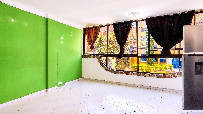 Apartamento en arriendo Antioquia Medellín Cristobal 165 m2 Habitaciones 5 Baños 2 Garajes 0 Precio $2600000