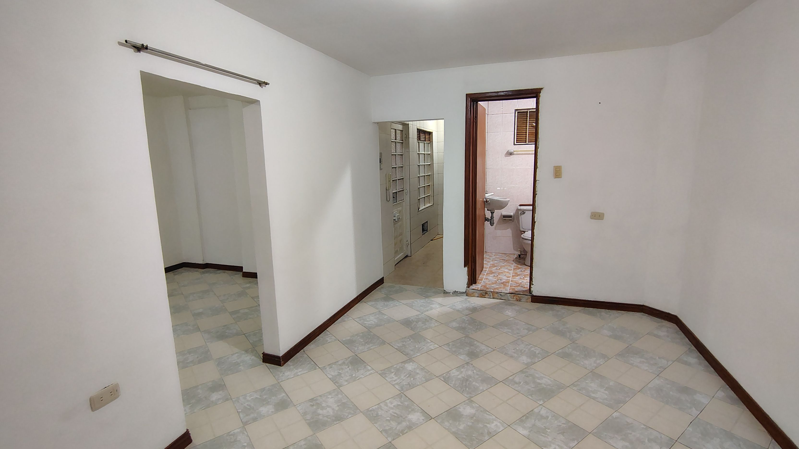 Apartamento en arriendo Cundinamarca Bogotá San Jose 43 m2 Habitaciones 1 Baños 1 Garajes 0 Precio $930000