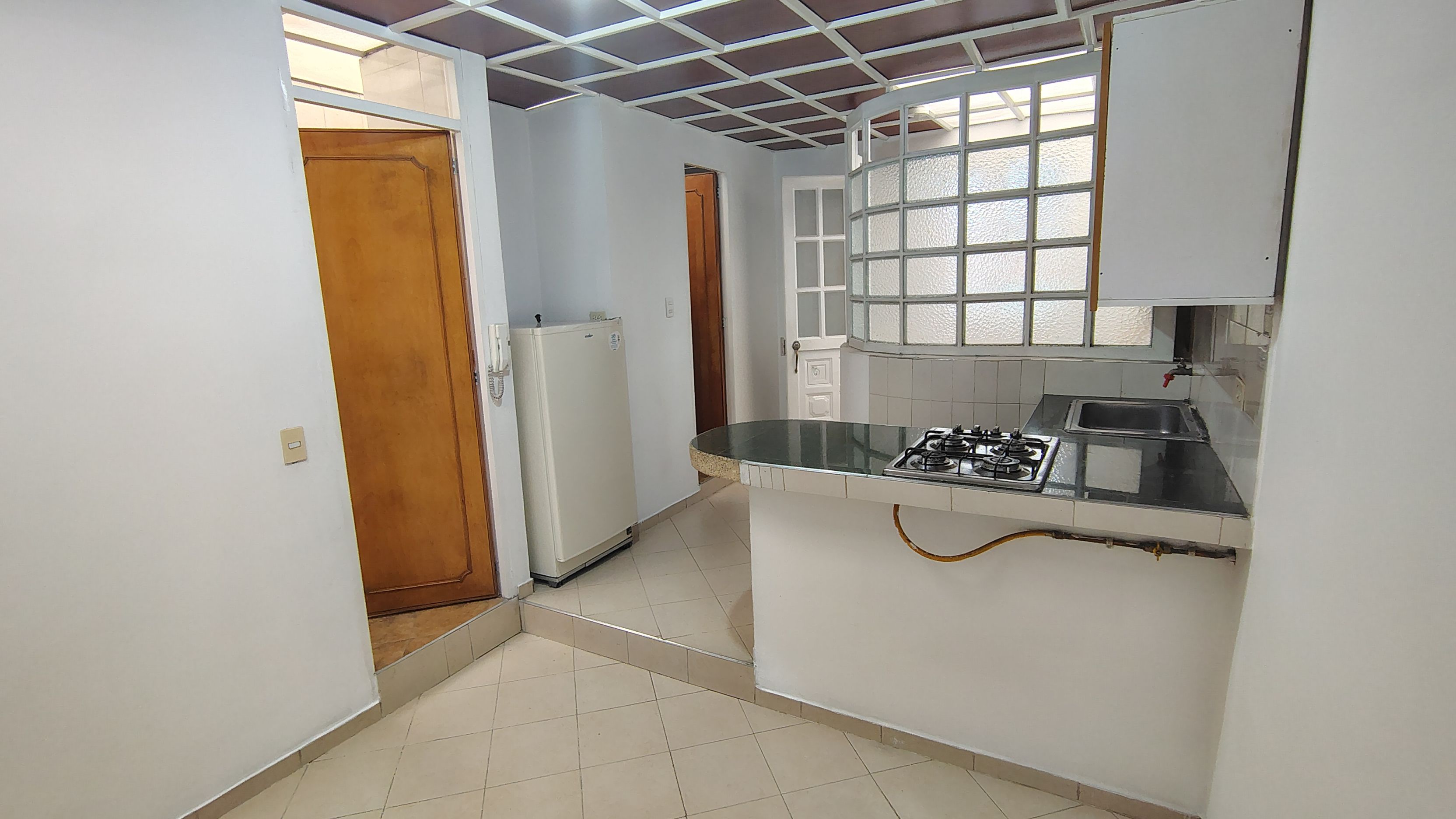 Apartamento en arriendo Cundinamarca Bogotá San Jose 28 m2 Habitaciones 1 Baños 1 Garajes 0 Precio $870000