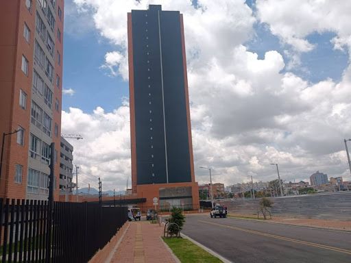 Apartamento en arriendo Cundinamarca Bogotá Valladolid 60 m2 Habitaciones 2 Baños 2 Garajes 1 Precio $2000000
