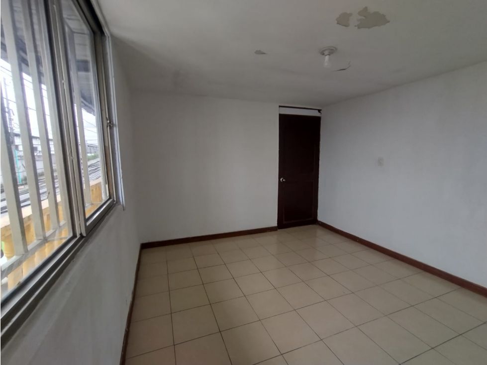 Casa en arriendo Caldas Manizales Sacatin Viejo 120 m2 Habitaciones 2 Baños 1 Garajes 0 Precio $1200000
