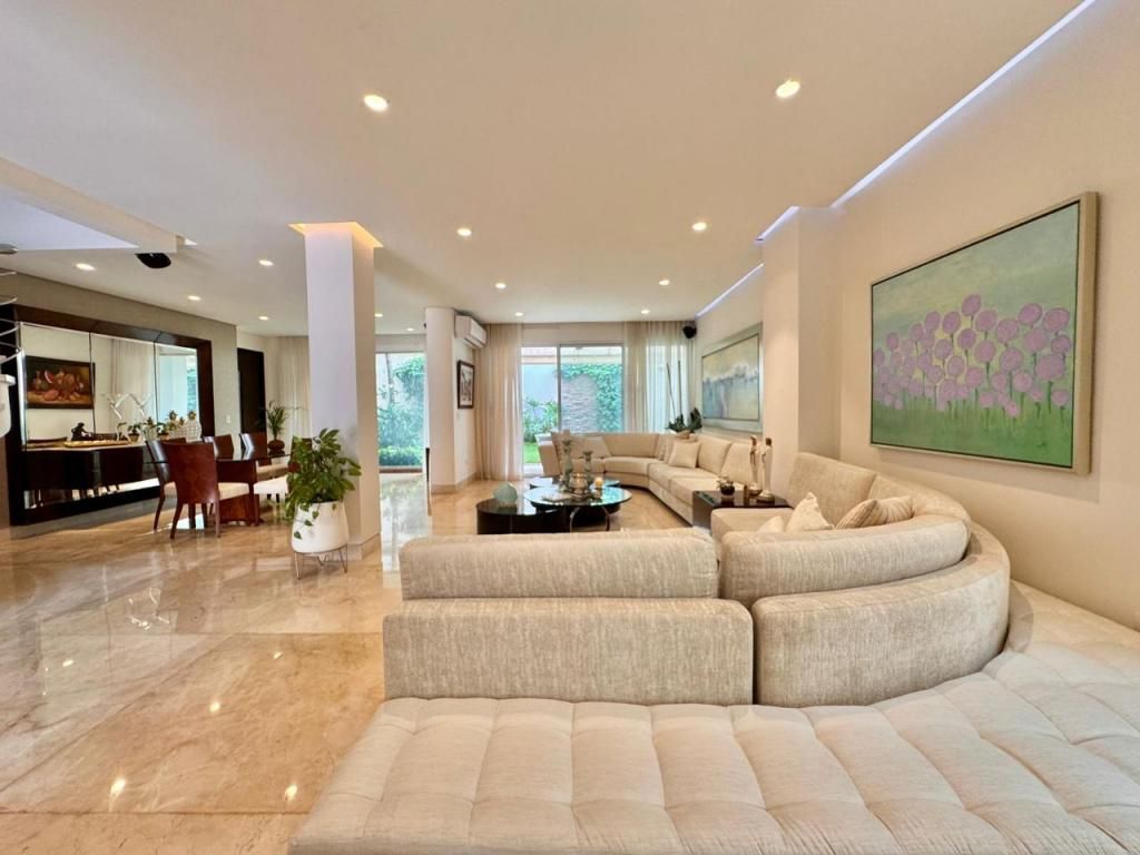 Casa en venta Atlántico Barranquilla Villa Rosario 440 m2 Habitaciones 4 Baños 5 Garajes 4 Precio $2500000000
