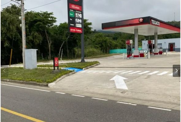 Bodega en arriendo Tolima Ibagué Cr Tejares 800 m2 Habitaciones 0 Baños 0 Garajes 6 Precio $5000000