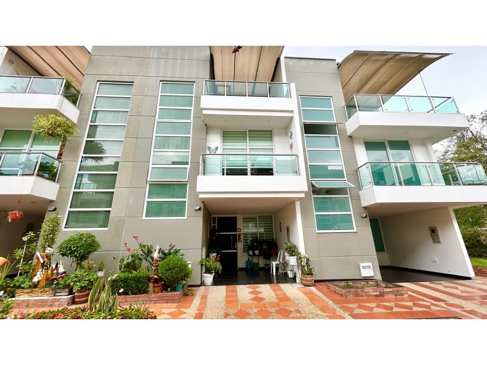 Casa en venta Cundinamarca Fusagasugá Cr Parques De La Florida 213 m2 Habitaciones 4 Baños 4 Garajes 1 Precio $550000000