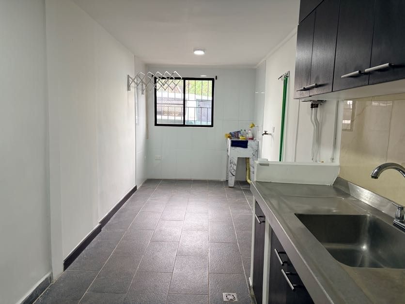 Apartamento en venta Valle Del Cauca Cali Colseguros Andes 58 m2 Habitaciones 2 Baños 1 Garajes 1 Precio $240000000