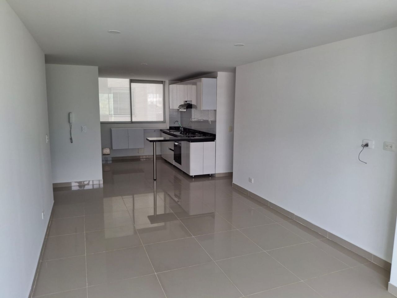 Apartamento en venta Tolima Ibagué La Granja 98 m2 Habitaciones 3 Baños 3 Garajes 2 Precio $470000000