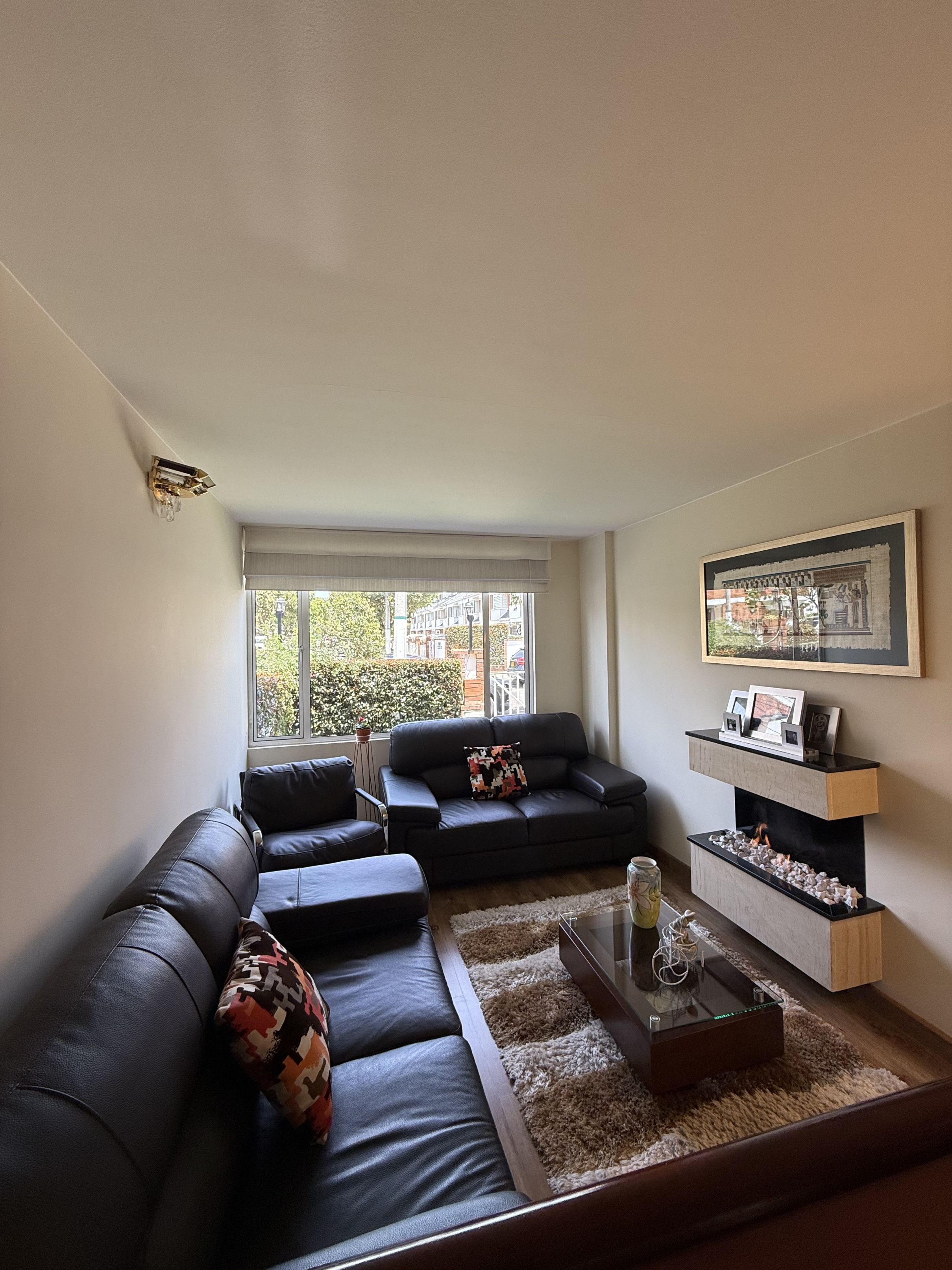 Casa en venta Cundinamarca Bogotá Cedro Bolívar 116 m2 Habitaciones 3 Baños 4 Garajes 1 Precio $795000000