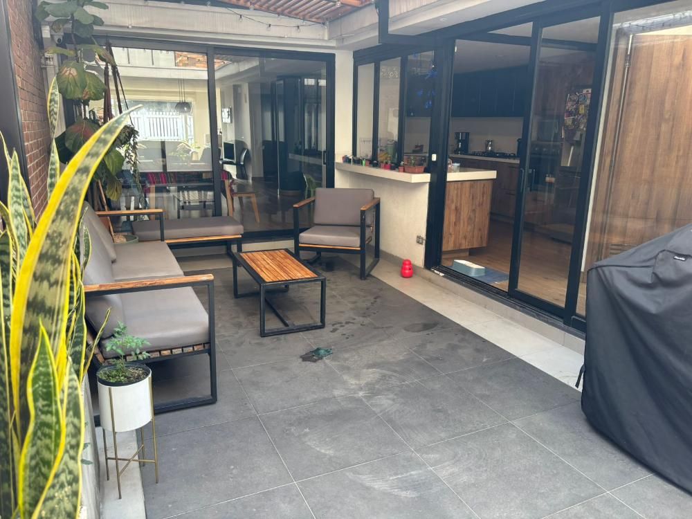 Casa en venta Cundinamarca Bogotá Molinos Norte 220 m2 Habitaciones 3 Baños 4 Garajes 0 Precio $1650000000