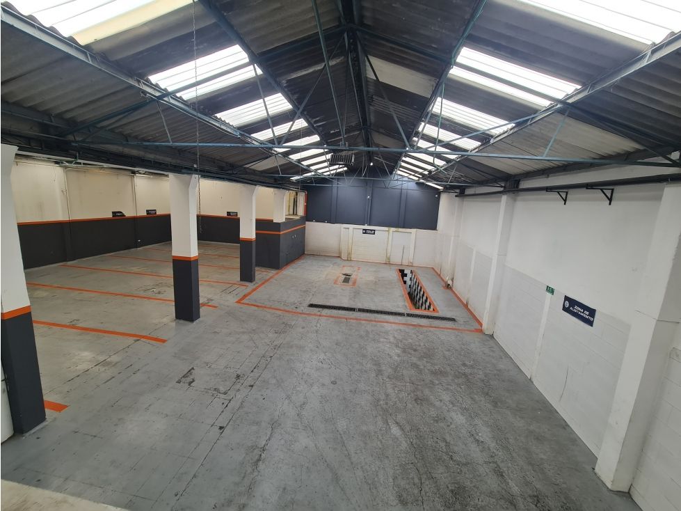 Bodega en venta Cundinamarca Bogotá Doce De Octubre 1172 m2 Habitaciones 0 Baños 6 Garajes 1 Precio $5500000000