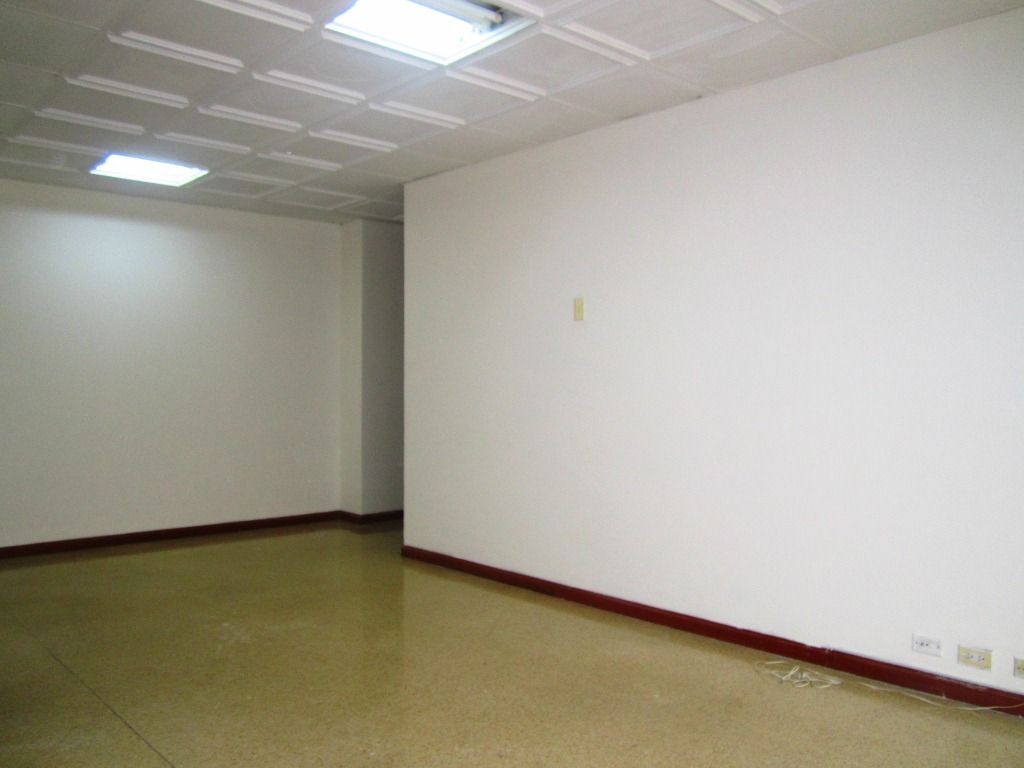 Oficina en arriendo Risaralda Pereira San Jose 40 m2 Habitaciones 0 Baños 1 Garajes 1 Precio $2380000