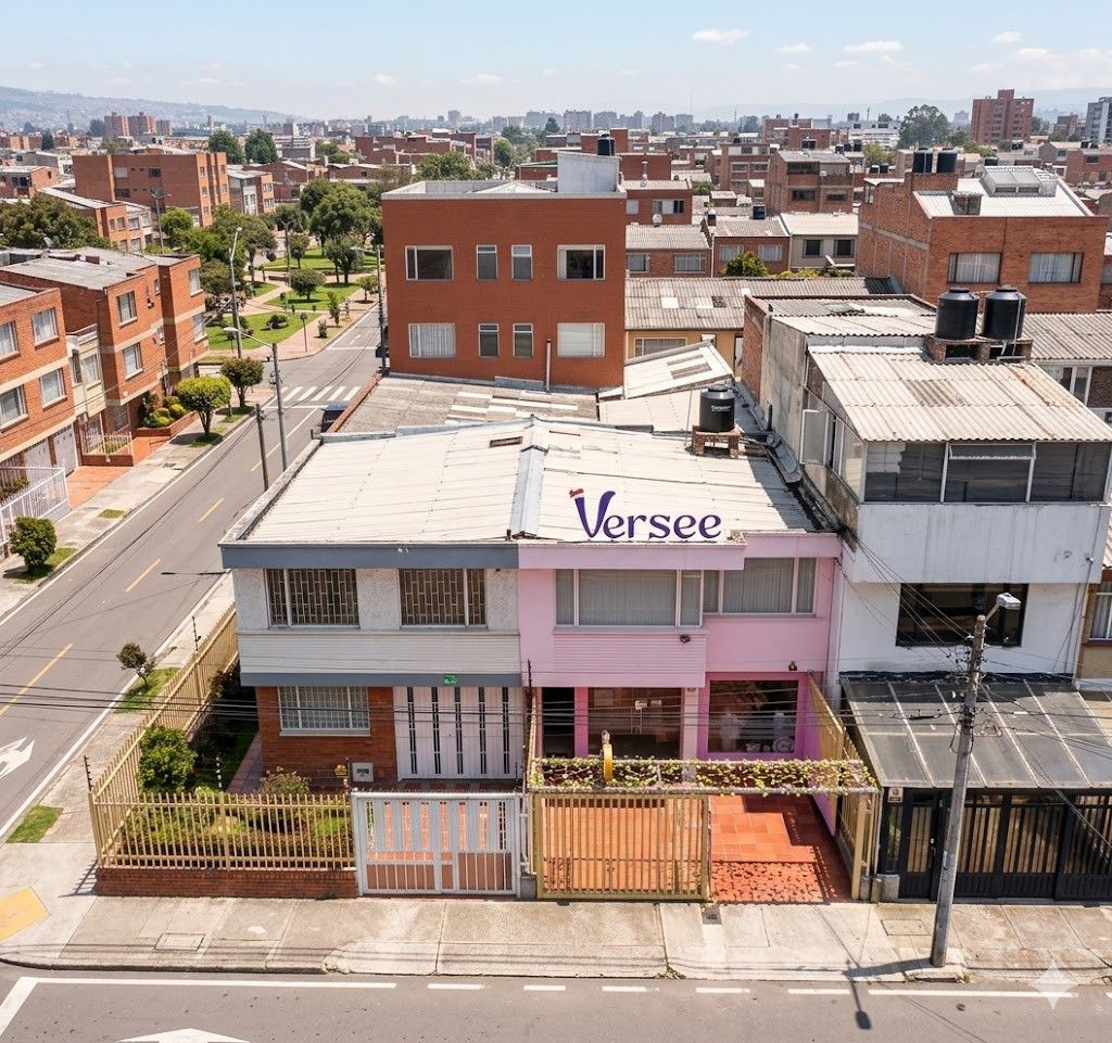 Casa en venta Cundinamarca Bogotá Quinta Paredes 180 m2 Habitaciones 4 Baños 2 Garajes 1 Precio $1200000000