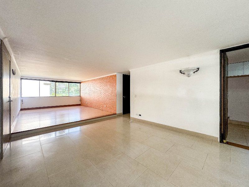 Apartamento en arriendo Antioquia Medellín Urbanizacion Bosques De La Aguacata 140 m2 Habitaciones 3 Baños 2 Garajes 1 Precio $6500000