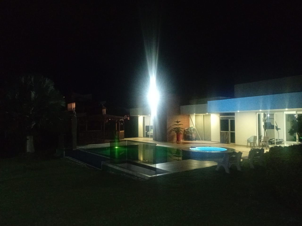 Casa Campestre en venta Risaralda Pereira Jardin De Velez Y Velez 270 m2 Habitaciones 3 Baños 4 Garajes 6 Precio $2000000000