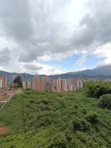 Apartamento en arriendo Antioquia Sabaneta Betania 74 m2 Habitaciones 3 Baños 2 Garajes 1 Precio $3000000