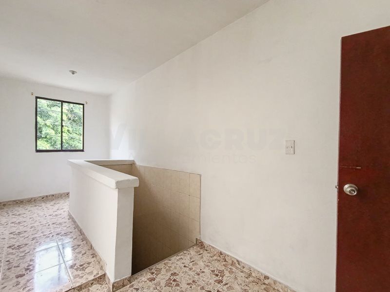 Apartamento en arriendo Antioquia Medellín Manrique Central No2 55 m2 Habitaciones 3 Baños 1 Garajes 0 Precio $1450000