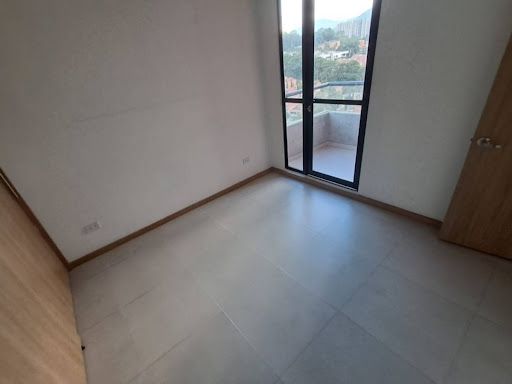 Apartamento en arriendo Antioquia La Estrella Chile 85 m2 Habitaciones 3 Baños 2 Garajes 1 Precio $2750000