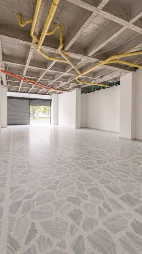 Local en arriendo Antioquia Envigado La Mesa 150 m2 Habitaciones 0 Baños 2 Garajes 0 Precio $14500000