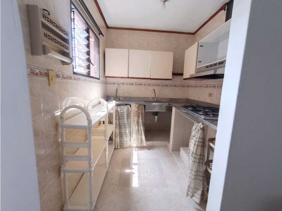 Casa en arriendo Antioquia Medellín La Milagrosa 110 m2 Habitaciones 2 Baños 1 Garajes 14 Precio $1750000