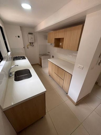 Apartamento en arriendo Antioquia Medellín La Mota 74 m2 Habitaciones 2 Baños 2 Garajes 1 Precio $2950000