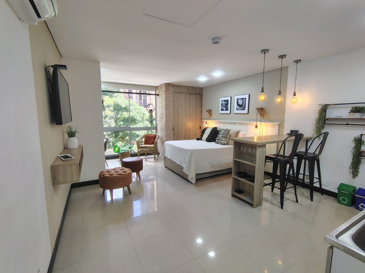 Apartamento en arriendo Antioquia Medellín La Florida 32 m2 Habitaciones 1 Baños 1 Garajes 1 Precio $5000000