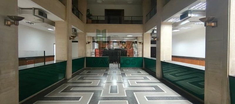 Oficina en arriendo Antioquia Medellín Caicedo 400 m2 Habitaciones 0 Baños 6 Garajes 0 Precio $12400000