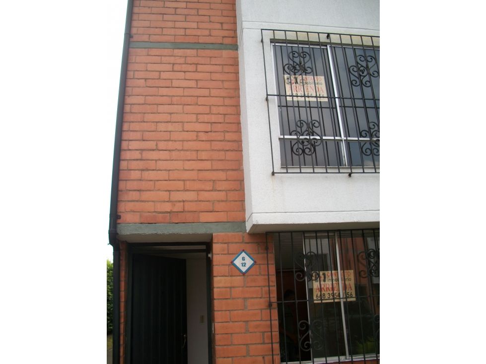 Casa en arriendo Valle Del Cauca Cali Torres De Confandi 90 m2 Habitaciones 3 Baños 3 Garajes 1 Precio $1600000