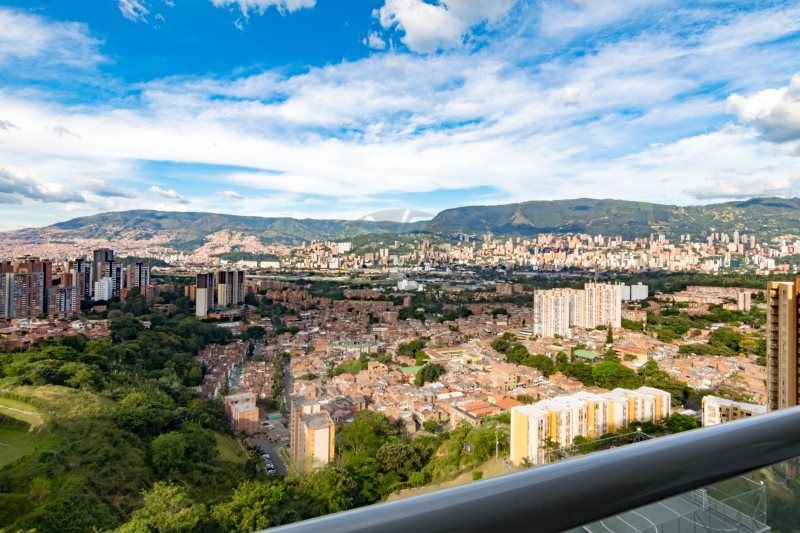 Apartamento en arriendo Antioquia Medellín El Rincon 67 m2 Habitaciones 3 Baños 2 Garajes 1 Precio $3000000