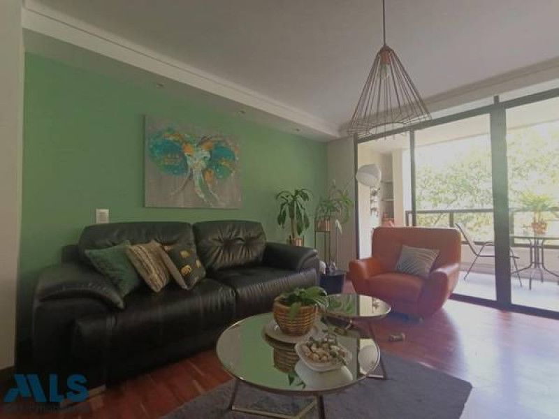 Apartamento en venta Antioquia Medellín La Aguacatala 176 m2 Habitaciones 4 Baños 3 Garajes 2 Precio $1200000000