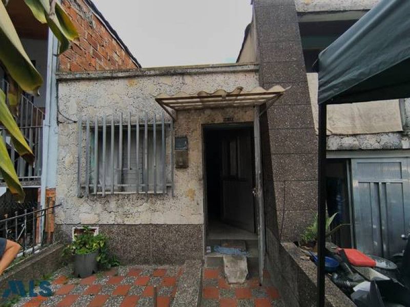 Casa en venta Antioquia Medellín Cristo Rey 147 m2 Habitaciones 4 Baños 2 Garajes 1 Precio $800000000