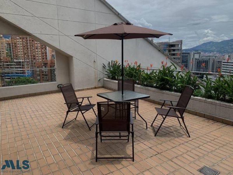 Apartamento en venta Antioquia Medellín La Florida 126 m2 Habitaciones 2 Baños 2 Garajes 2 Precio $1150000000