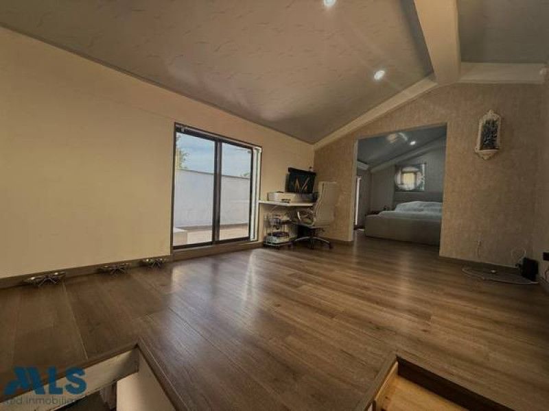 Apartamento en venta Antioquia Medellín Simon Bolivar 99 m2 Habitaciones 4 Baños 4 Garajes 1 Precio $850000000