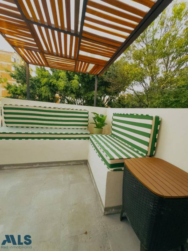 Apartamento en venta Antioquia Medellín La Floresta 156 m2 Habitaciones 3 Baños 3 Garajes 0 Precio $1050000000