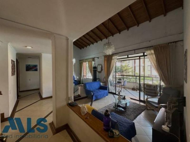 Apartamento en venta Antioquia Medellín Los Conquistadores 203 m2 Habitaciones 5 Baños 7 Garajes 2 Precio $1200000000