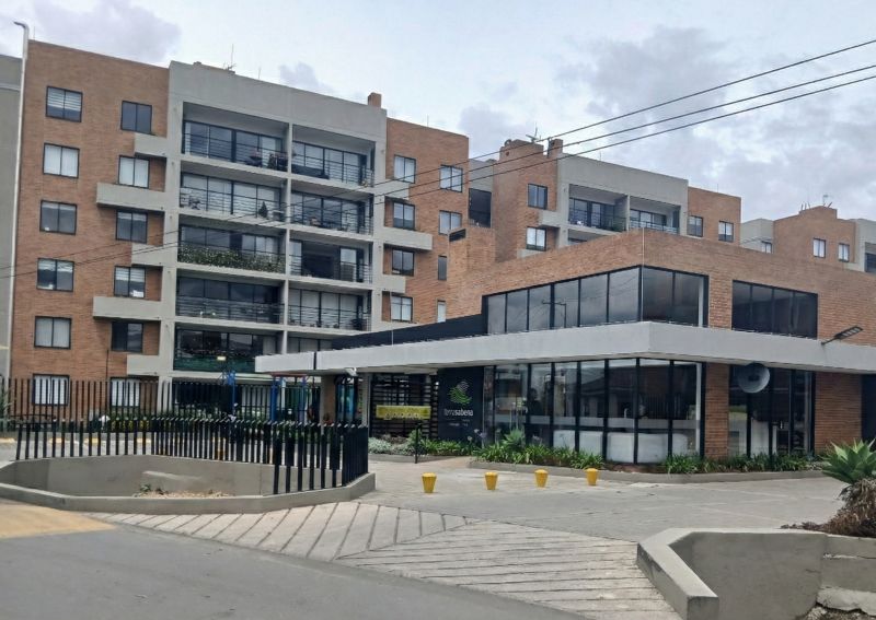 Inmuebles en Remate Apartamento en venta Cundinamarca Cajicá Rio Frio La Florida 87 m2 Habitaciones 3 Baños 2 Garajes 2 Precio $479000000