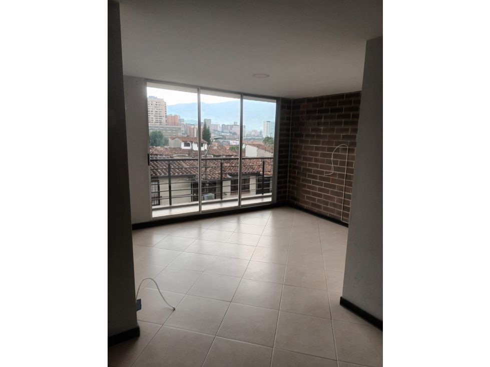 Apartamento en venta Antioquia Envigado Zona Centro 91 m2 Habitaciones 3 Baños 2 Garajes 1 Precio $680000000