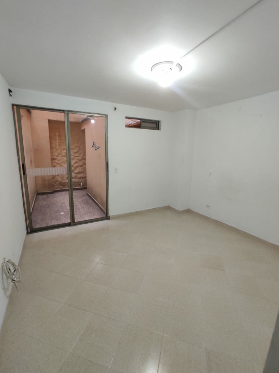 Apartaestudio en arriendo Antioquia Medellín Cristobal 50 m2 Habitaciones 1 Baños 1 Garajes 0 Precio $1600000