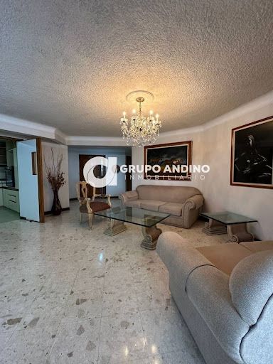 Apartamento en venta Santander Bucaramanga Cabecera Del Llano 198 m2 Habitaciones 3 Baños 4 Garajes 2 Precio $890000000
