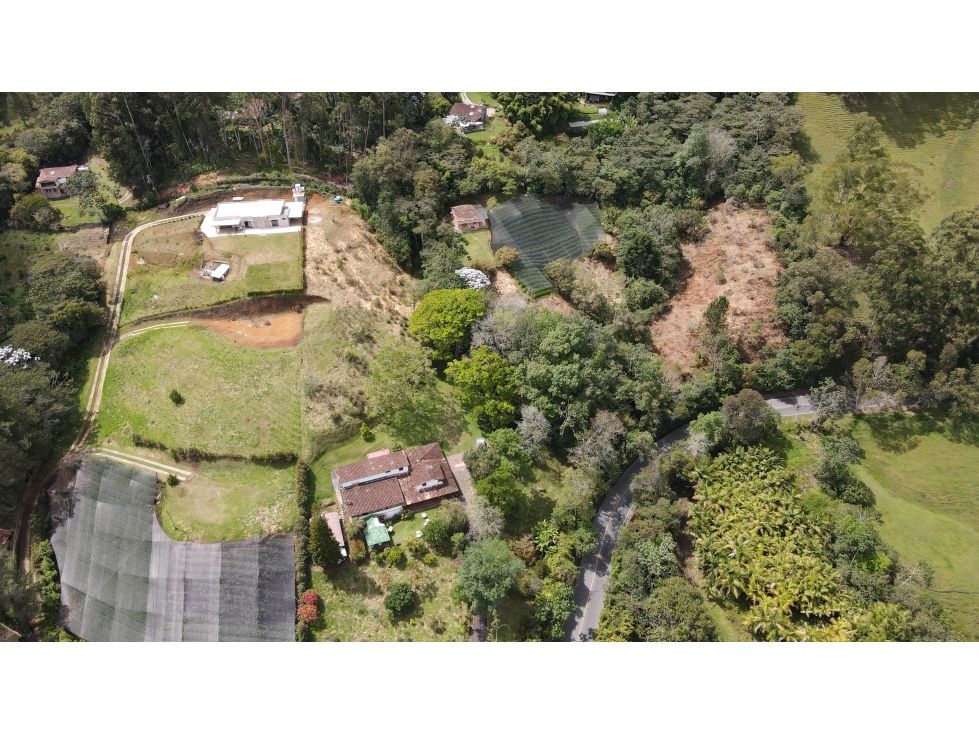 Finca en venta Antioquia La Ceja La Ceja 715 m2 Habitaciones 6 Baños 6 Garajes 2 Precio $3700000000