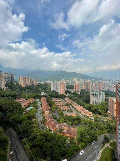 Apartamento en arriendo Antioquia Envigado Vientos De La Colina 100 m2 Habitaciones 3 Baños 3 Garajes 1 Precio $8500000