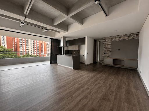 Apartamento en arriendo Antioquia Envigado El Esmeraldal 108 m2 Habitaciones 2 Baños 3 Garajes 2 Precio $6400000