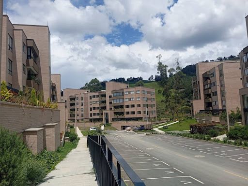 Apartamento en arriendo Antioquia El Retiro El Retiro 70 m2 Habitaciones 2 Baños 2 Garajes 1 Precio $3900000