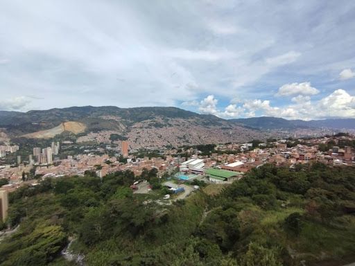 Apartamento en arriendo Antioquia Bello Andalucía 102 m2 Habitaciones 3 Baños 3 Garajes 1 Precio $4500000