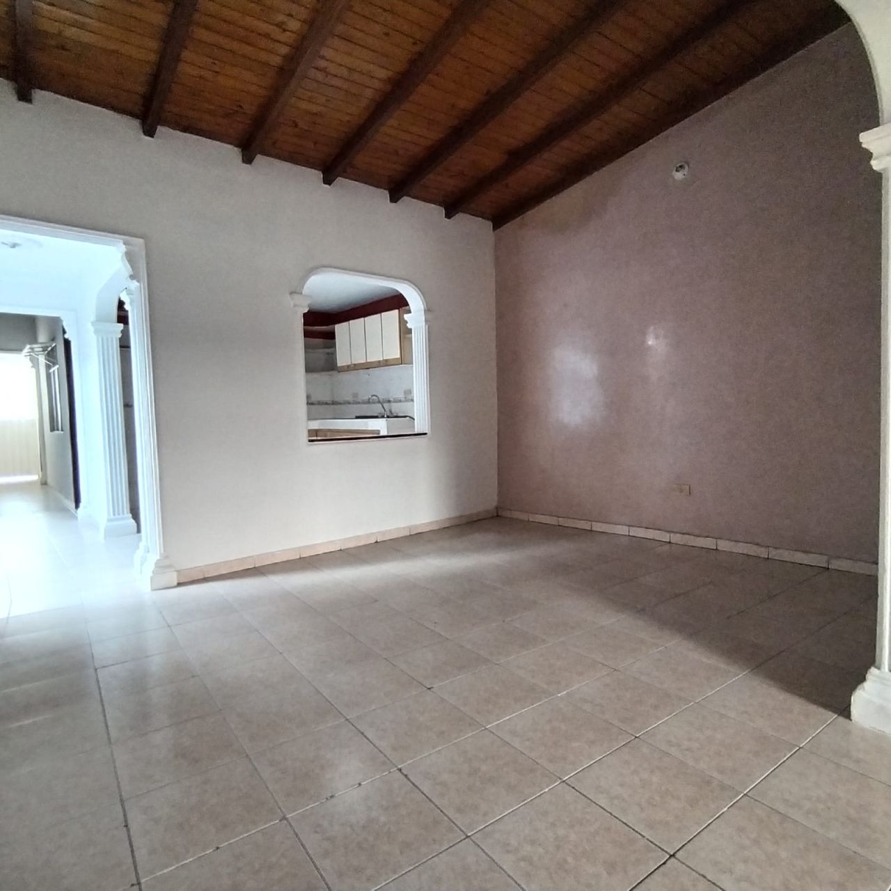 Apartamento en arriendo Santander Bucaramanga Alvarez Las Americas 100 m2 Habitaciones 4 Baños 2 Garajes 1 Precio $1800000