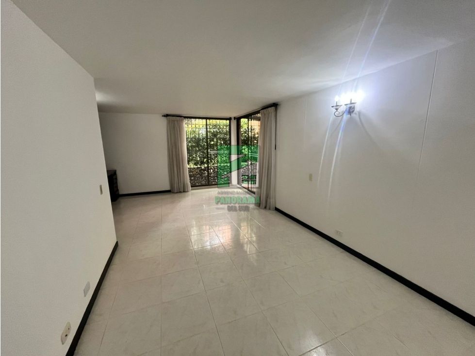 Apartaestudio en arriendo Antioquia Envigado La Pradera 120 m2 Habitaciones 3 Baños 2 Garajes 1 Precio $3600000