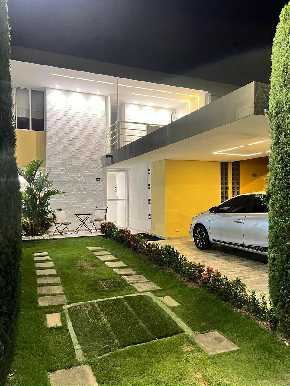 Casa en venta Valle Del Cauca Cali San Pedro 150 m2 Habitaciones 3 Baños 4 Garajes 2 Precio $690000000