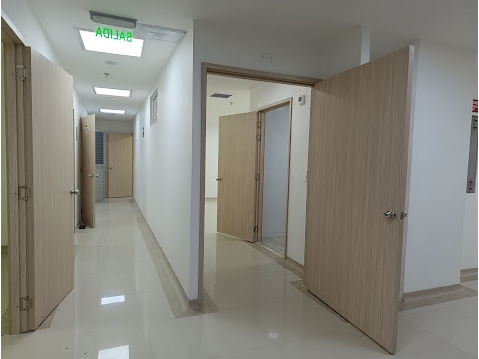 Consultorio en venta Quindío Armenia Berlin 117 m2 Habitaciones 0 Baños 3 Garajes 0 Precio $741000000