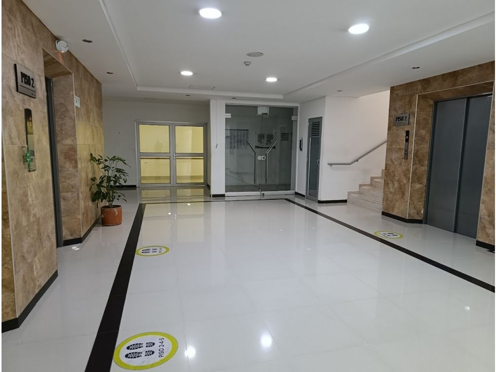 Consultorio en venta Quindío Armenia Br Fundadores 126 m2 Habitaciones 0 Baños 3 Garajes 0 Precio $800000000